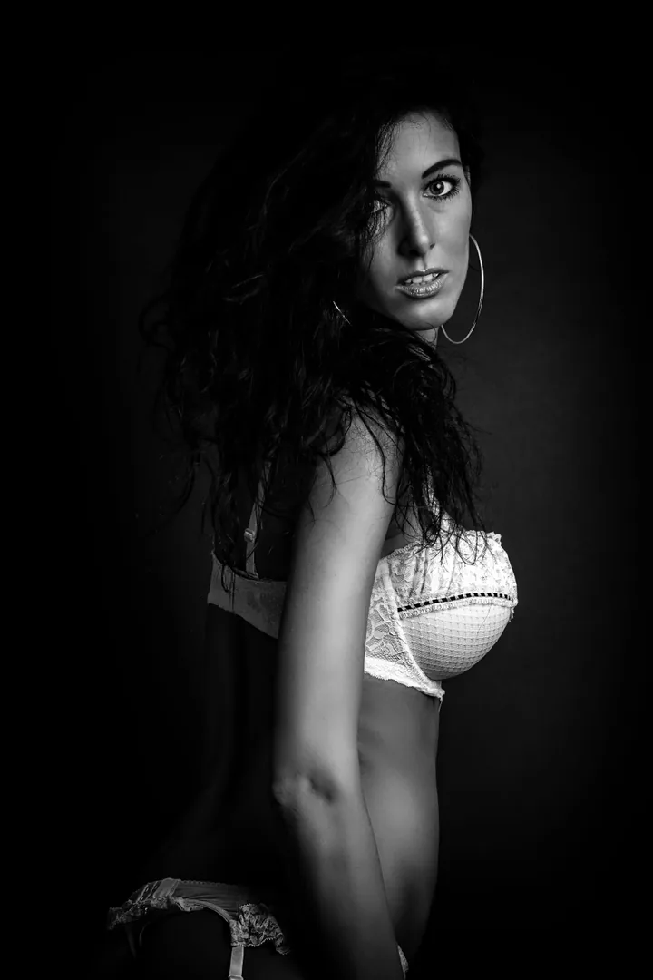 Experience Luxury Thrills 24×7 with One Night Stand Bangalore 24×7 one night stand bangalore booking — discreet VIP companions in Bangalore